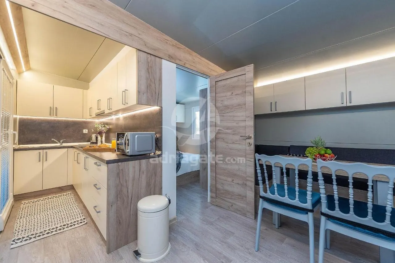 Holiday home Mobile Home Pecten Exclusive 1 Pakostane