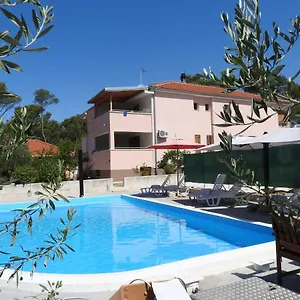 Daria Apartament